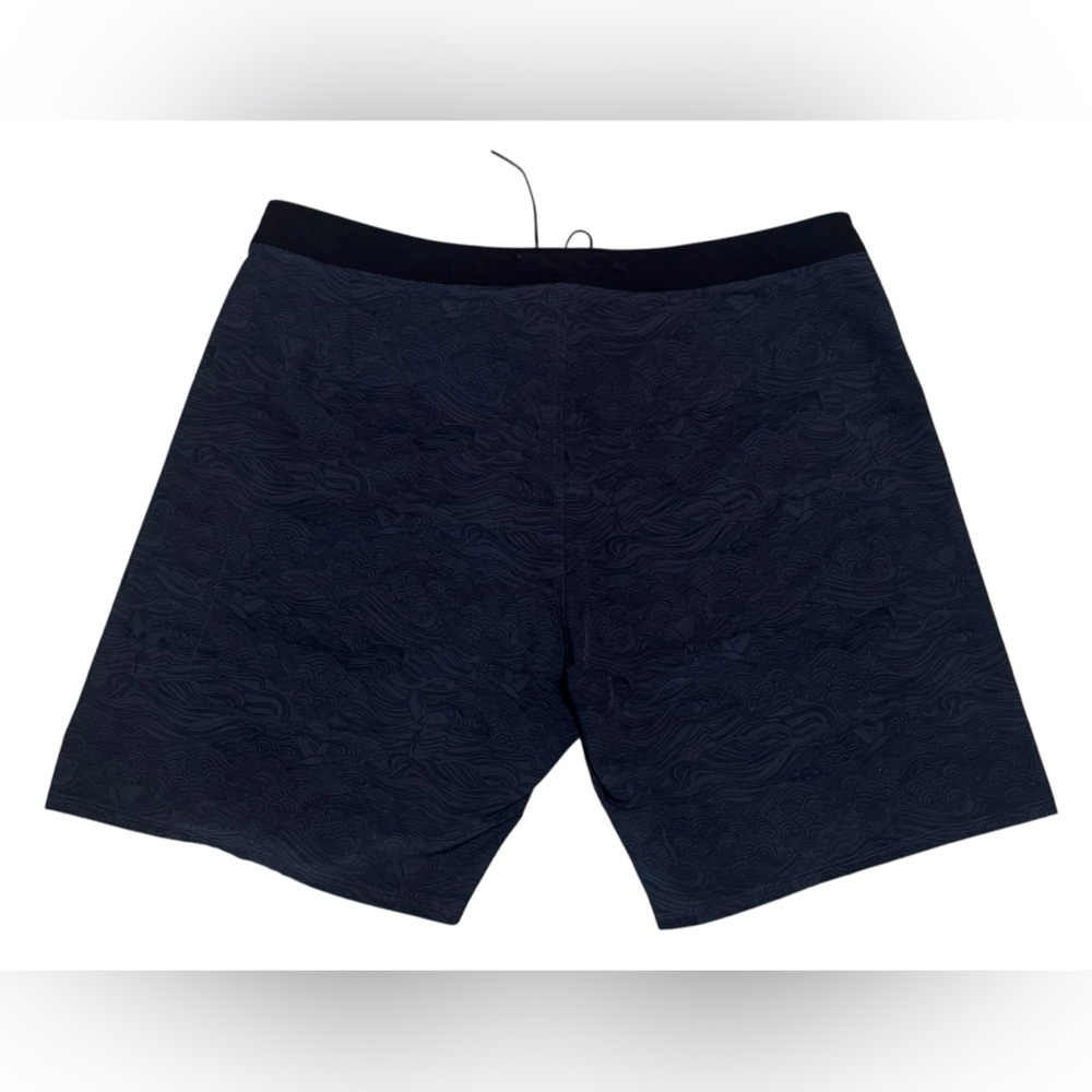 Vuori Board Shorts Men's 38 Shorts Cruise Draw String Striped Camouflage Accent - Picture 6 of 10